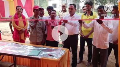 घाघरा: नवडीहा दुर्गा पूजा पंडाल परिसर में रक्तदान शिविर का आयोजन, बीडीओ ने फीता काटकर किया शुभारंभ