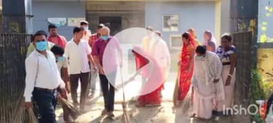 छौड़ाही: सामुदायिक स्वास्थ्य केंद्र छौराही में स्वच्छता अभियान, लोगों ने किया श्रमदान