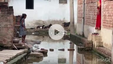 नवादा: अमीपुर गांव में गंदगी का अंबा टूट गया, जल जमाव की बड़ी जन समस्या, सिर्फ नेता लेते वोट