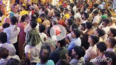 सासाराम: नवरात्रि के चौथे दिन मां ताराचंडी धाम में आरती पूजा में सैकड़ों श्रद्धालु पहुंचे