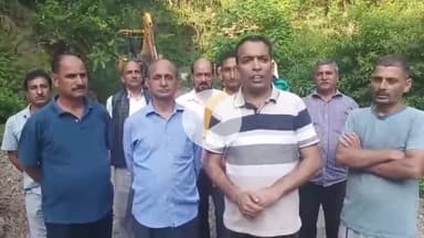 दाड़लाघाट: चम्यावल पंचायत की बंद पड़ी गाहर-धोडनो-चम्यावल सड़क को आज बहाल किया गया: परमिंदर ठाकुर, पूर्व पंचायत प्रधान