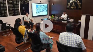 लोहरदगा: समाहरणालय में उपायुक्त की अध्यक्षता में मुख्यमंत्री स्वास्थ्य सहायता योजना को लेकर हुई बैठक