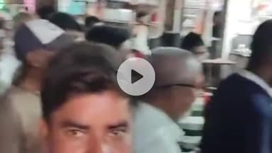 फरेंदा: जीएसटी में कटौती पर व्यापारियों का सम्मान, बृजमनगंज में भाजपा विधायक और कार्यकर्ताओं ने निकाला जुलूस