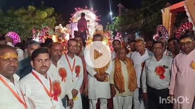 खेरागढ़: खेरागढ़ में धूमधाम से निकली महाराजा अग्रसेन की भव्य शोभायात्रा, लोगों ने पुष्प वर्षा कर किया जोरदार स्वागत