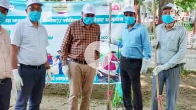 सासाराम: रोहतास में 'एक दिन, एक घंटा, एक साथ' कार्यक्रम के तहत श्रमदान किया गया