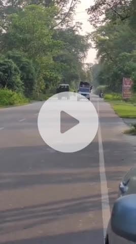 सड़क पर दौड़ रही मौत, पुलिस और परिवहन विभाग बेखबर