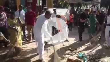 हुज़ूर: जवाहर चौक से भाजपा प्रदेश अध्यक्ष ने चलाया स्वच्छता अभियान, महापौर मालती राय भी सेवा पखवाड़े में हुईं शामिल