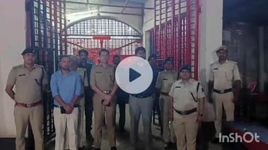 मुंगेर: मंडल कारा मुंगेर में मध्यरात्रि जिला पदाधिकारी और पुलिस अधीक्षक द्वारा छापेमारी