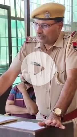 धौलपुर: ऑपरेशन गरिमा के तहत जिला पुलिस महिलाओं और बालिकाओं को लगातार कर रही है जागरूक