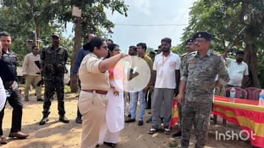 मेदिनीनगर (डालटनगंज): डीसी-एसपी ने छत्तरपुर व सदर अनुमंडल के दुर्गा पूजा पंडालों का निरीक्षण किया, सिंगरा स्थित अमानत नदी तट का जायजा लिया