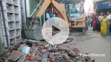 कहरा: सब्जी बाजार में जिला प्रशासन का बुलडोजर, सरकारी जमीन अतिक्रमण मुक्त कराई गई