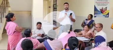 छौड़ाही: सामुदायिक स्वास्थ्य केंद्र छौराही में आशाओं को मुख्यमंत्री डिजिटल मिशन योजना के तहत masha ऐप का प्रशिक्षण दिया गया