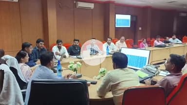 चूरू: ज़िला परिषद् सभागार में राजीविका की समीक्षा बैठक हुई, नवाचारों को मिली सराहना