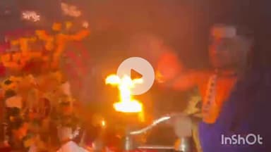 मुंगेर: चंडिका स्थान: पानी निकलने के बाद गर्भगृह में आरती का आयोजन, सैकड़ों श्रद्धालु मौजूद