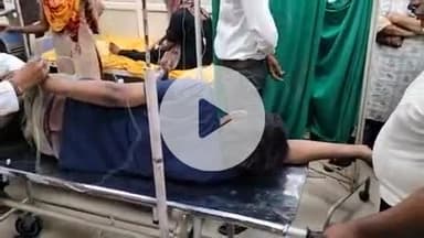 हाथरस: कस्बा मेंडू के एक मोहल्ला निवासी युवक ने अज्ञात कारणों से विषाक्त का सेवन किया, डॉक्टरों ने हायर मेडिकल सेंटर रेफर किया