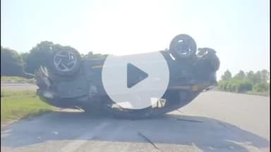 सिराथू: दिल्ली से अस्थियां विसर्जित करने जा रहे परिवार की कार सैनी इलाके में हादसे का शिकार, 6 लोगों में से 3 घायल