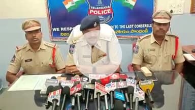 మఖ్తల్: మక్తల్ పోలీసు స్టేషన్ పరిధిలో ద్విచక్ర వాహనాల చోరికి పాల్పడుతున్న ముగ్గురు అంతరాష్ట్ర దొంగలు అరెస్టు చేసిన పోలీసులు