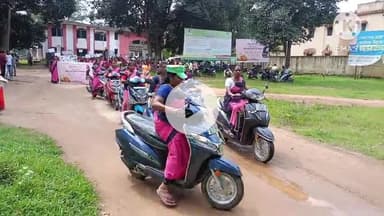 घाघरा: घाघरा में पोषण माह के अवसर पर बाल विकास विभाग ने निकाली जागरूकता रैली