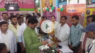 धनौरा: भाजपा विधायक राजीव तरारा ने मंडी धनौरा के सामुदायिक स्वास्थ्य केंद्र में रक्तदान शिविर का शुभारंभ किया