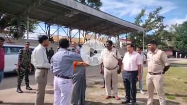 सिमडेगा: अल्बर्ट एक्का स्टेडियम में 2 अक्टूबर को रावण दहन धूमधाम से होगा, डीसी ने तैयारियों की जानकारी ली