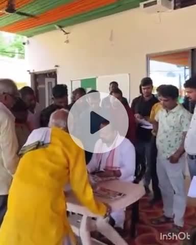 बेमेतरा: बेमेतरा के शासकीय हाई स्कूल रोड स्थित कार्यालय में विधायक दीपेश साहू ने क्षेत्रवासियों की फरियाद सुनी