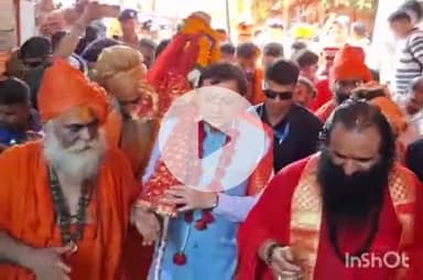 हरिद्वार: मायादेवी मंदिर पहुंचे CM धामी ने नवरात्रि पूजन किया, जूना अखाड़े की छड़ीयात्रा की शुरुआत, साधू संतों से लिया आशीर्वाद