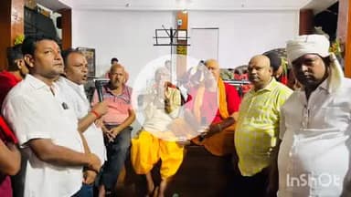 पतरघट: पतरघट प्रखंड के गोलमा दुर्गा स्थान में कला मंच का समाजसेवी ने फीता काटकर किया उद्घाटन