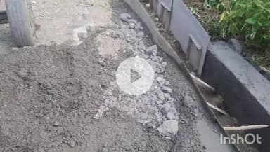 चकराता: नगरपालिका हरबर्टपुर में घटिया निर्माण सामग्री का प्रयोग, क्षेत्रीय लोगों में अधिकारियों की लापरवाही को लेकर रोष