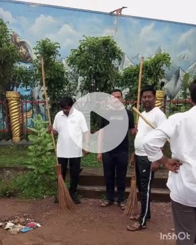 बेमेतरा: बेमेतरा शहर के विभिन्न चौक-चौराहों पर भाजपाईयों ने चलाया स्वच्छता अभियान, नगर पालिका अध्यक्ष रहे मौजूद