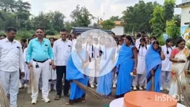 चौपारण: बछई पंचायत में मुखिया वीरेंद्र रजक की अगवाई में शपथ लेकर  चलाया गया स्वच्छता अभियान