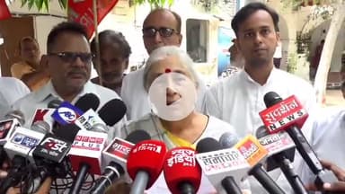 कानपुर: पूर्व सांसद सुभाषिनी अली ने पुलिस कमिश्नर से की मुलाकात, 'आई लव मोहम्मद' मामले में दर्ज मुकदमे को हटाने की रखी मांग