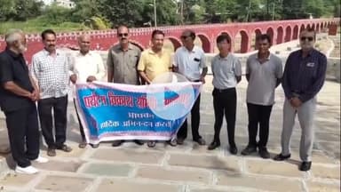 झालरापाटन: पर्यटन विकास समिति ने झालावाड़ के चंद्र सरोवर पर स्थित पर्यटक स्थल रोमन एक्वोडक्ट पर मनाया विश्व पर्यटन दिवस