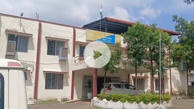 खंडवा नगर: खंडवा: कॉलेज से बेटी को 3 लड़के भगा ले गए, भगवा जिहाद का आरोप, परिजनों के हंगामे के बाद अपहरण का केस दर्ज