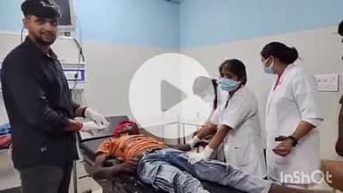 आरा: आरा-पटना फोरलेन पर टाउन थाना क्षेत्र के धनपुरा पेट्रोल पंप के समीप हुए सड़क हादसे में बाइक सवार दो दोस्त हुए जख्मी