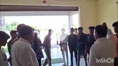 नीमच नगर: भाटखेड़ा आरआरएम कॉलेज पर छात्रवृत्ति हड़पने का आरोप, छात्रों ने कॉलेज में किया हंगामा