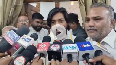 दुर्ग: दुर्ग के सर्किट हाउस में उच्च शिक्षा मंत्री ने सुनी मन की बात, दी जानकारी