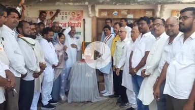 प्रतापगढ़: शहीद भगत सिंह जयंती पर सिविल लाइन में कांग्रेस की बैठक, चुनाव पर हुई चर्चा