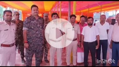 चौपारण: दैहर में पूजा पंडाल का निरीक्षण करने थाना प्रभारी सहित के अधिकारी पहुंचे