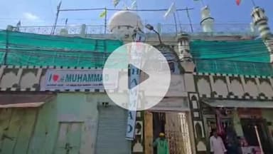 झांसी: झांसी में लगे 'आई लव मोहम्मद' पोस्टर और बैनर के संबंध में SP सिटी ने इलेक्ट्रॉनिक मीडिया सेल द्वारा दी जानकारी