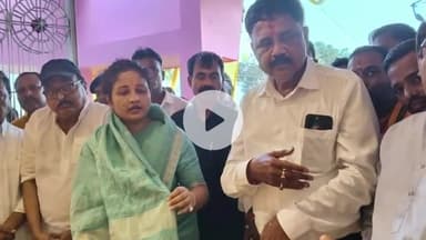 गिरिडीह: नवरात्रि पर मुख्यमंत्री की पत्नी व गांडेय विधायक गिरिडीह के पचंबा में माँ दुर्गा के पंडालों में पहुंची