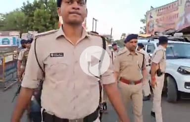 समस्तीपुर: ज़िले में दुर्गा पूजा का त्योहार शांतिपूर्ण ढंग से संपन्न कराने के लिए पुलिस प्रशासन पूरी तरह मुस्तैद