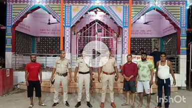 सुपौल: दशहरा पूजा को लेकर सुपौल जिले के विभिन्न मंदिरों में सुरक्षा के लिए पुलिस बल तैनात