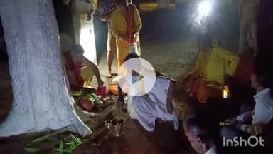 शिकारीपाड़ा: शिकारीपाड़ा दुर्गा मंदिर में हुई बेल बरन पूजा, खुला माँ दुर्गा का पट