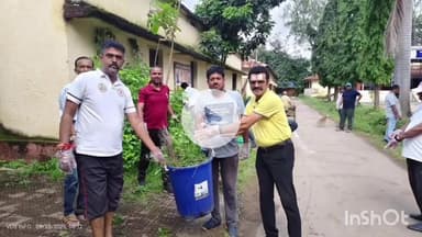 जगदलपुर: सेवा पखवाड़े के तहत जगतु माहरा शासकीय बहुउद्देशीय उच्चतर माध्यमिक विद्यालय में स्वच्छता अभियान चलाया गया