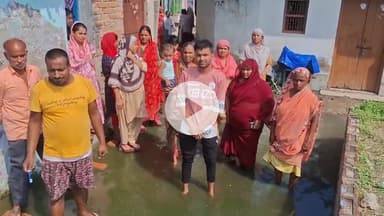 महनार: महनार नगर परिषद क्षेत्र के वार्ड संख्या 10 में नाले का गंदा पानी बना परेशानी का सबब#jansamasya