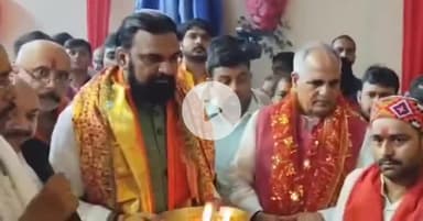 पटना ग्रामीण: उपमुख्यमंत्री सम्राट चौधरी ने पटना के कई पूजा पंडालों में माँ दुर्गा की पूजा अर्चना की