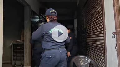 चूरू: राजकीय लोहिया कॉलेज के पास टी स्टॉल पर कालिका टीम ने दी दबिश, पांच युवकों को हिरासत में लिया