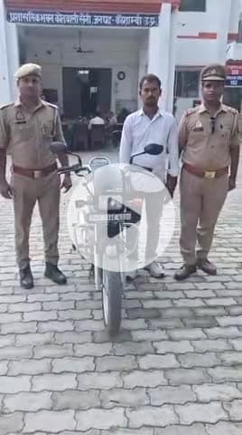 सिराथू: राष्ट्रीय राजमार्ग पर मोटरसाइकिल पर खतरनाक स्टंट करने वाले युवक को पुलिस ने मुंगहरी से किया गिरफ्तार