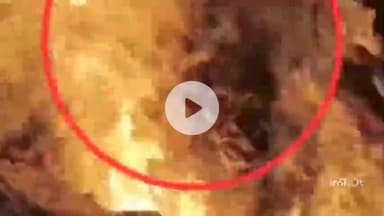 महू: भोलेनाथ की वेशभूषा वाले व्यक्ति की मौत के बाद चिता की अग्नि में दिखा चमत्कारिक नज़ारा, वीडियो वायरल