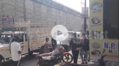 धनौरा: गजरौला पुलिस ने बदमाशों को पकड़ने के लिए लगाया जाम, फिल्मी स्टाइल में बदमाश हुए फरार